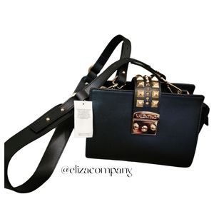 Valentino Authentic handbag